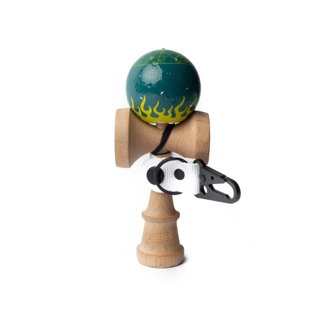 COOP STRAP - KENDAMA HOLSTER - WHITE