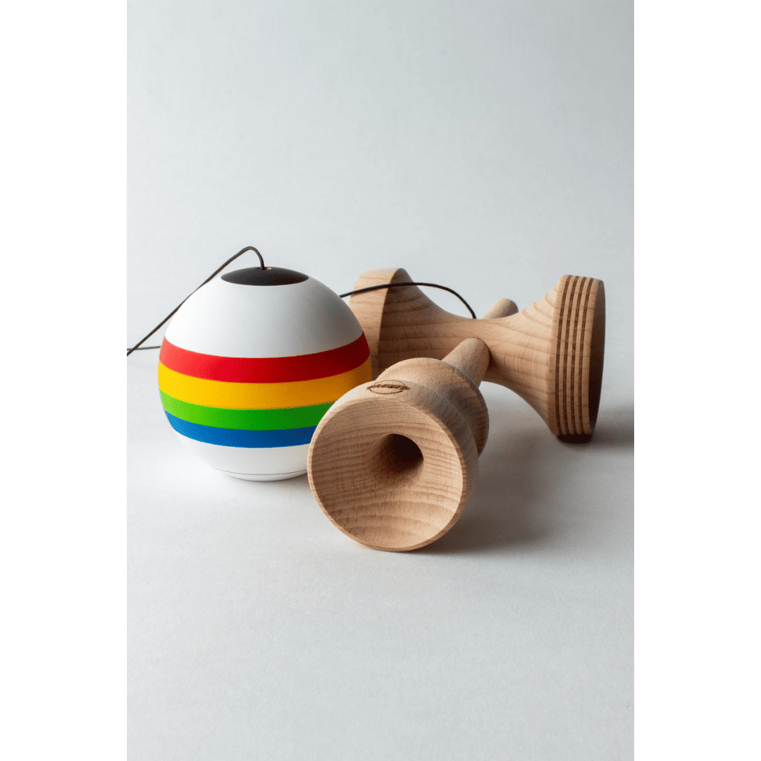 FOUR STRIPE - WHITE - ANTISKID