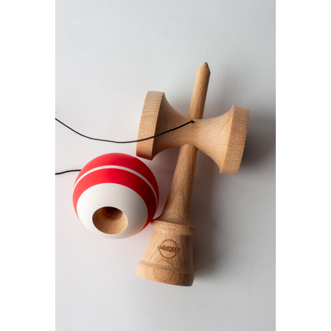 Classic Tracker - Red けん玉 | SWEETS KENDAMAS | 専門店supernova